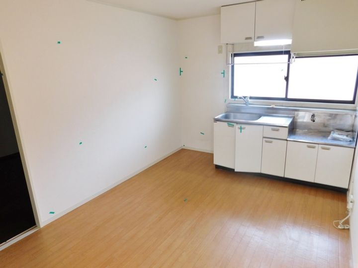 TRADサンリバーの居間