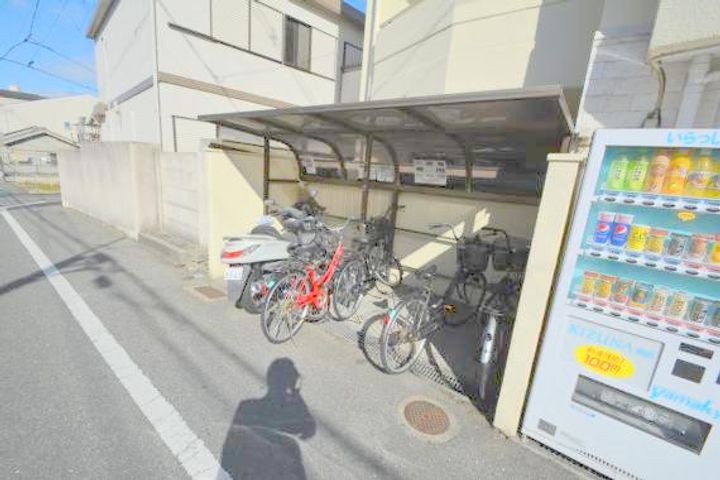 ラフォーレ菱屋西IIの地図