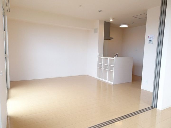 茨城県日立市金沢町4(マンション)の賃貸物件の居間