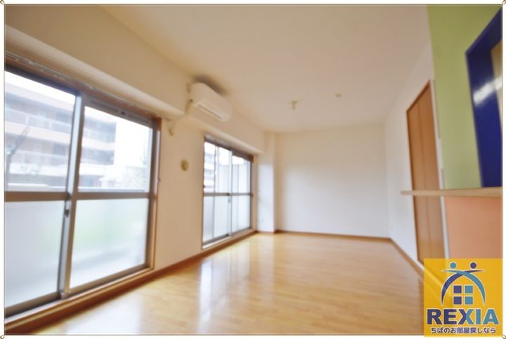 ゼファーシャン・ティオン蘇我弐番館の居間