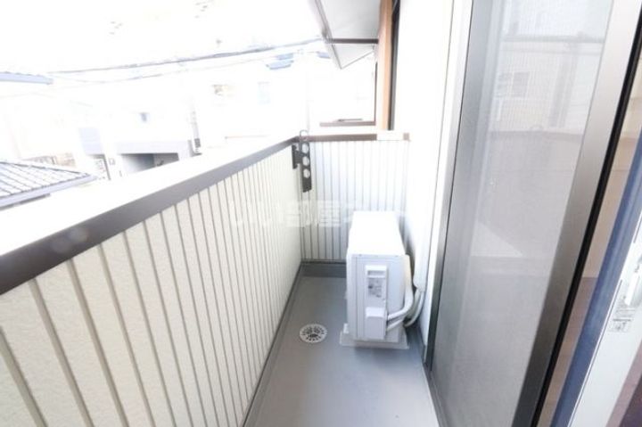 時・KAMOSU A棟の内装