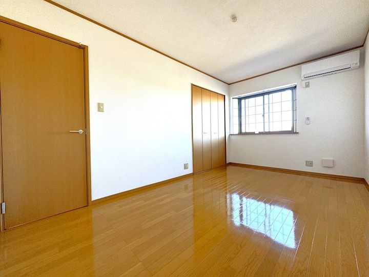 クレアトゥールの内装