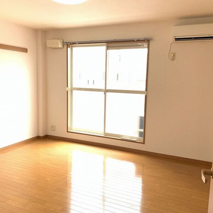 静岡県焼津市石津(一戸建)の賃貸物件の居間