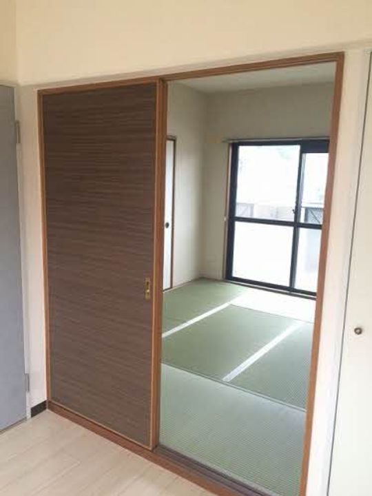 クローカス浜角壱番館の居間