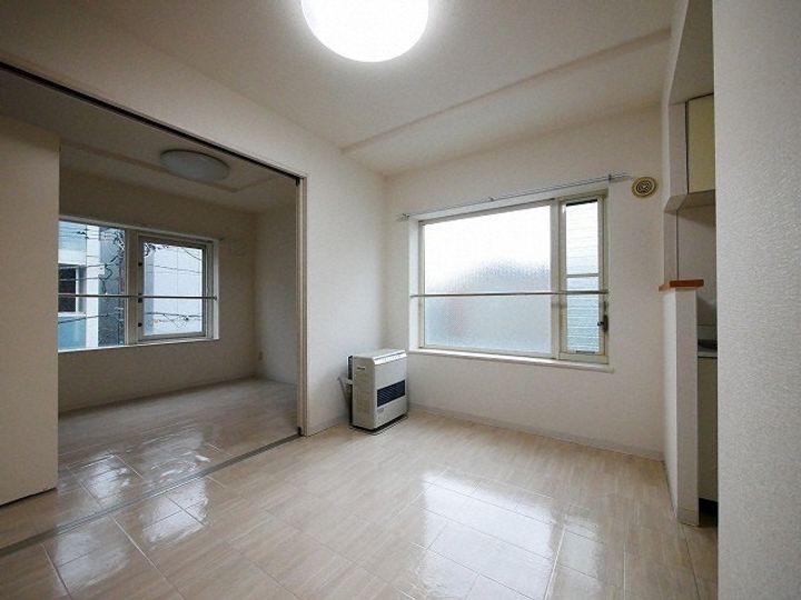 北海道札幌市中央区南五条西13(マンション)の賃貸物件の居間