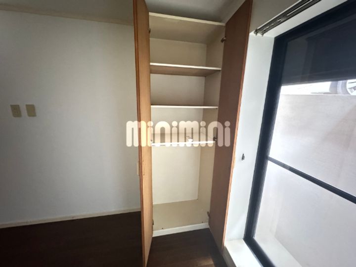 ツインウエストの内装