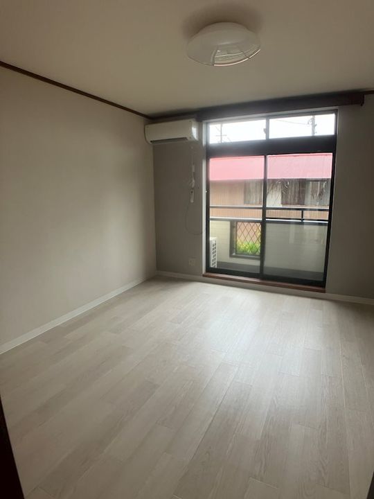 コーポけやきの居間