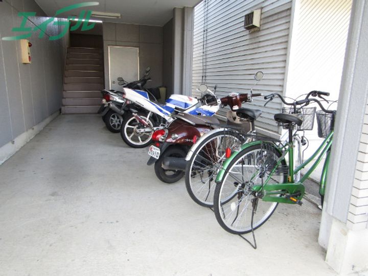 プレイスメゾン鴻之台の地図