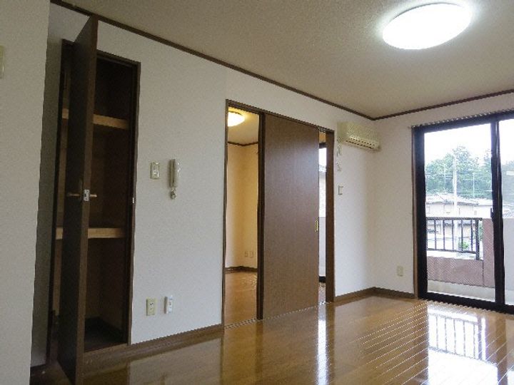 ナインズシャトーIの内装