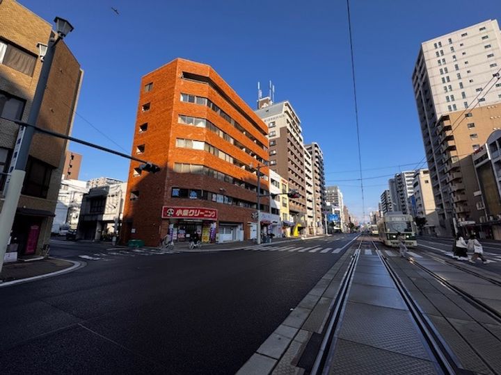 坪井ビルの外観