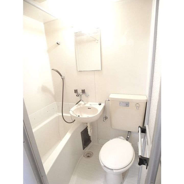 東京都世田谷区上北沢4(マンション)の賃貸物件の内装