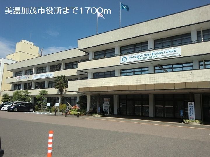 ボナール ソフィアの周辺