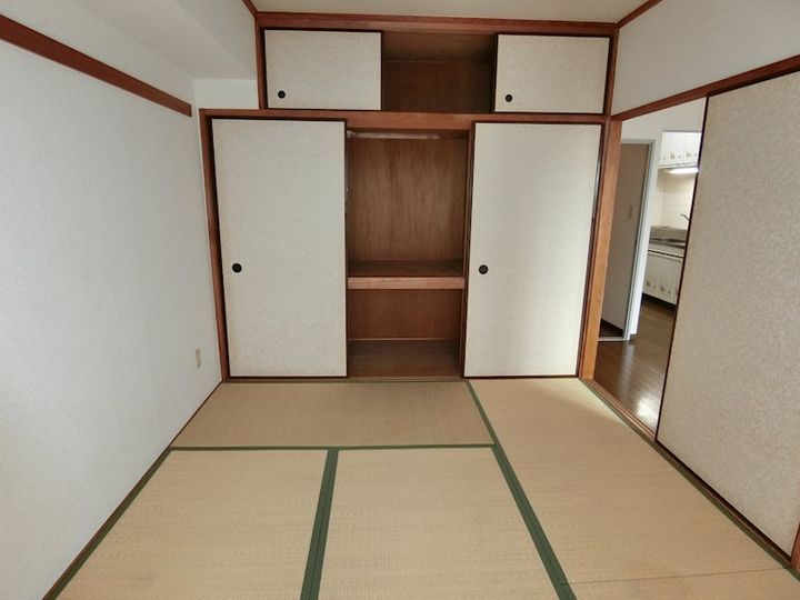 アンリベールIIの内装