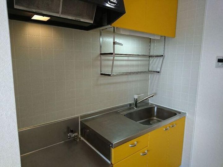 埼玉県春日部市梅田2(アパート)の賃貸物件のキッチン