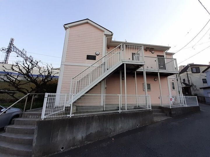 神奈川県川崎市高津区下作延2(アパート)の賃貸物件の外観