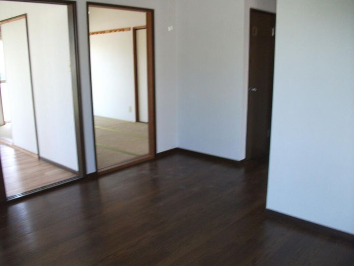 アンナムールの居間