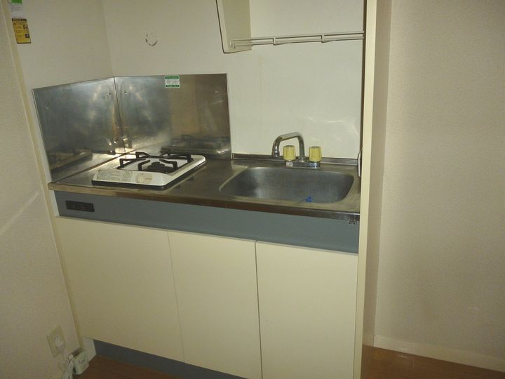 たまウィング・イーストのキッチン