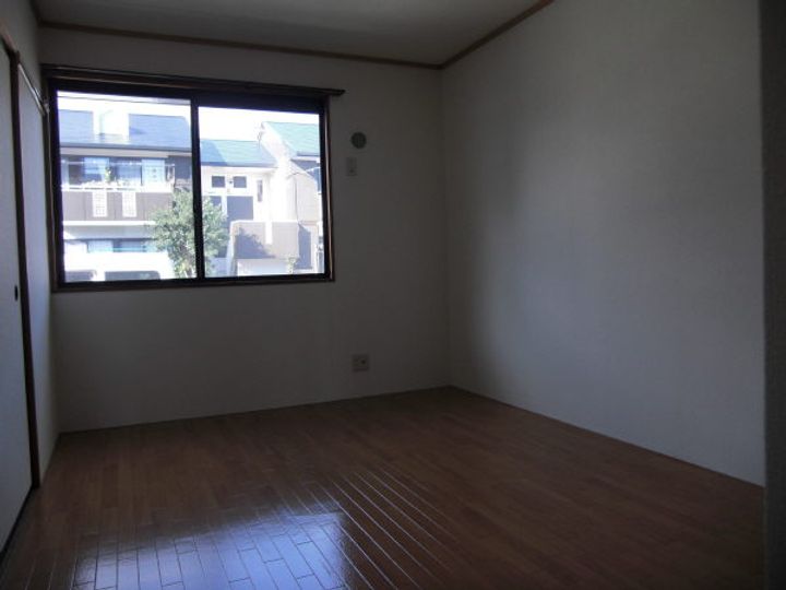 スリーゼ 花田 A棟の内装