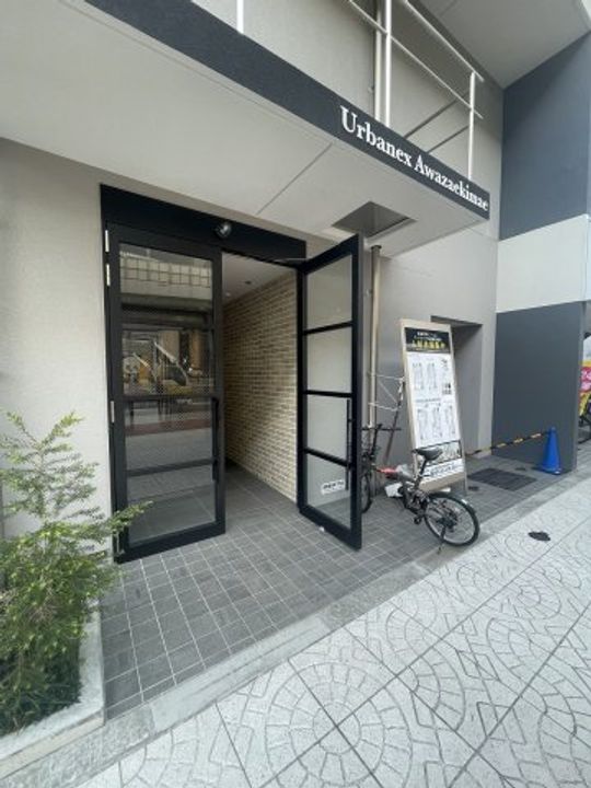 クロスレジデンス阿波座の地図