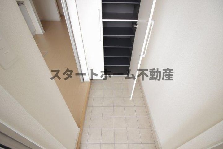 パークアクシスAの玄関