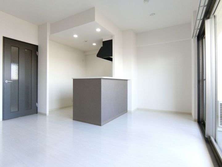 ルオ マルーンのその他画像