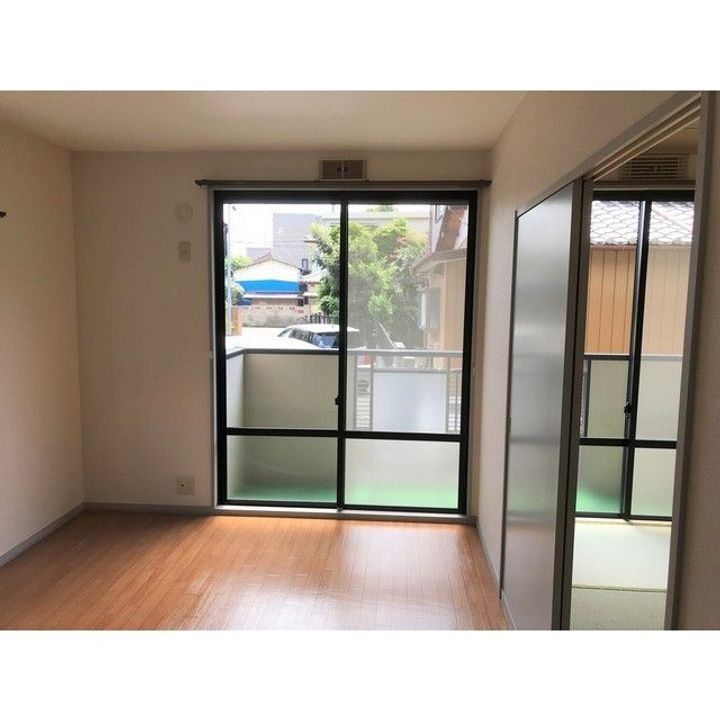 ヴェリテ・サージュの居間