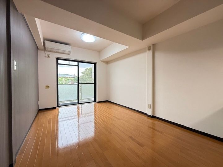 神奈川県横浜市港北区日吉本町2(マンション)の賃貸物件の居間