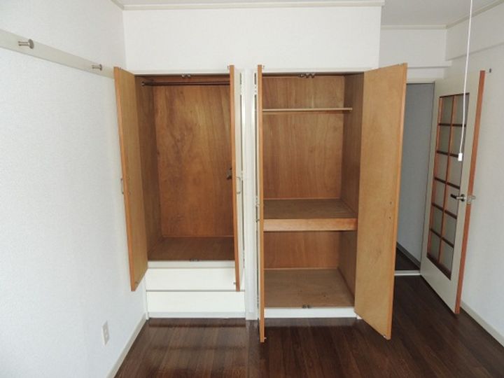 ハイツたかすの内装