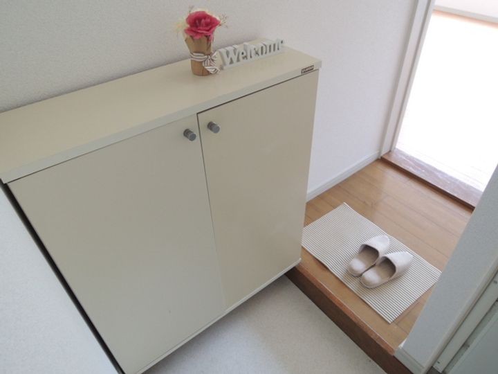 新潟県新潟市中央区米山4(アパート)の賃貸物件の玄関