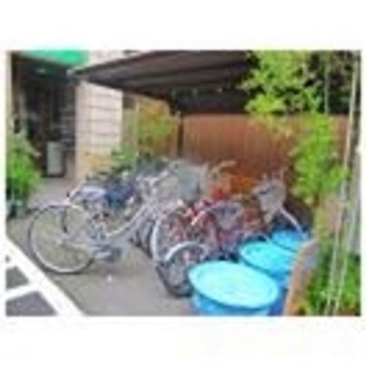 マンションアモリーノの地図