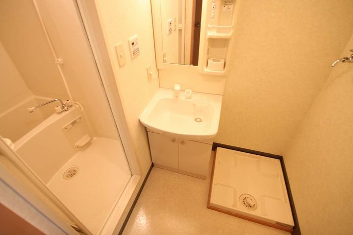 第25やたがいビルの内装