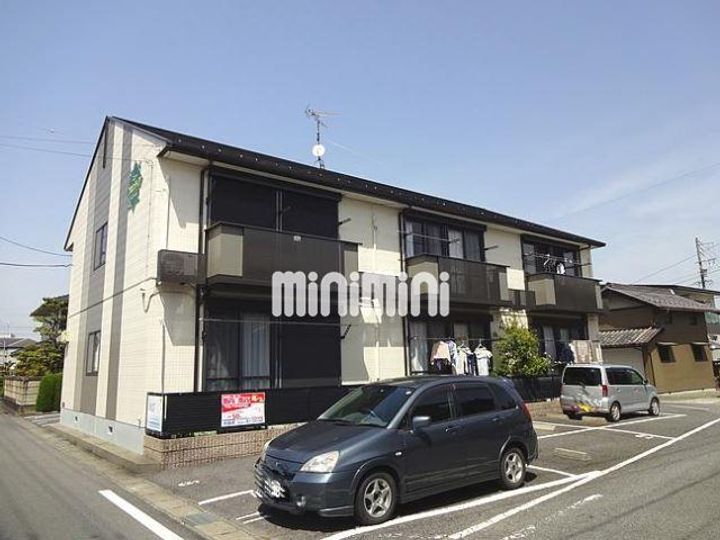 ニューフロンティアの外観