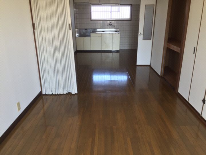 宮崎県都城市若葉町(アパート)の賃貸物件の居間