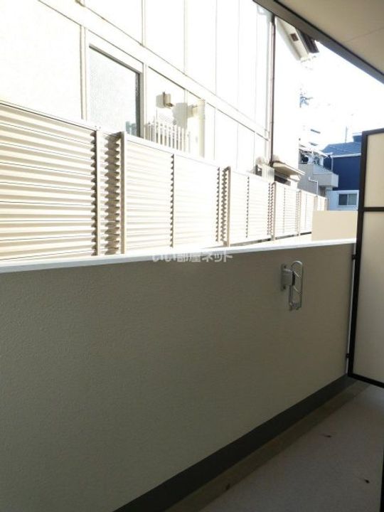 兵庫県伊丹市森本2(マンション)の賃貸物件の内装