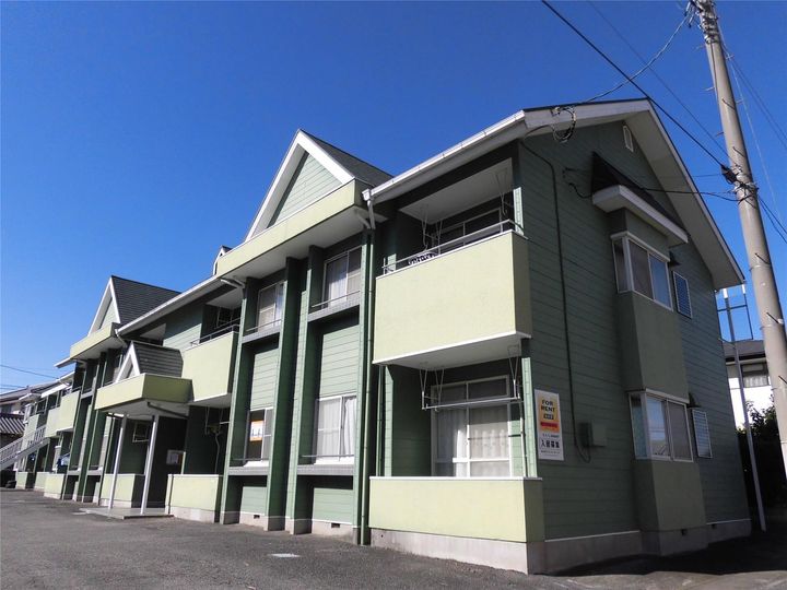 ファミールマジェスタ東の外観