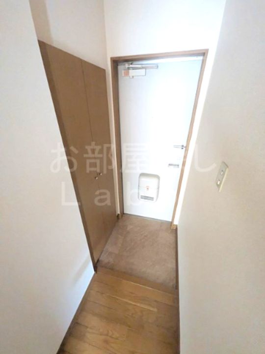 神奈川県小田原市久野(アパート)の賃貸物件の玄関