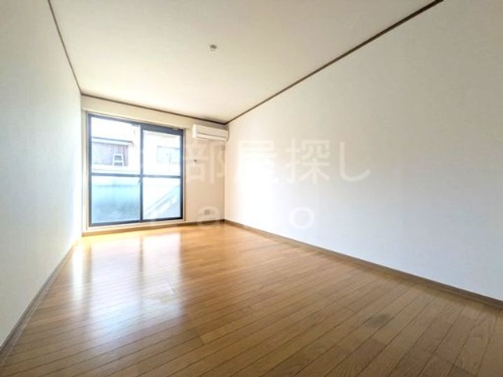 神奈川県小田原市久野(アパート)の賃貸物件の居間