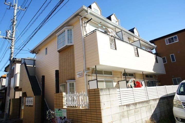 デンテ・ディ・レオーネの外観