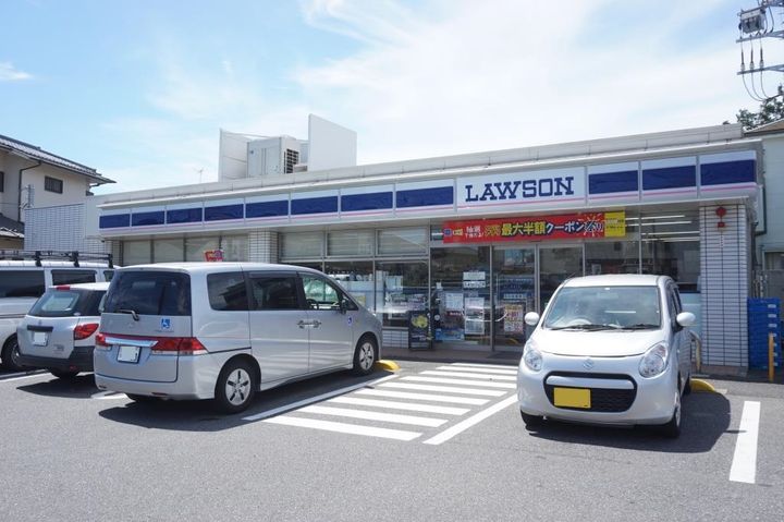 デンテ・ディ・レオーネの周辺