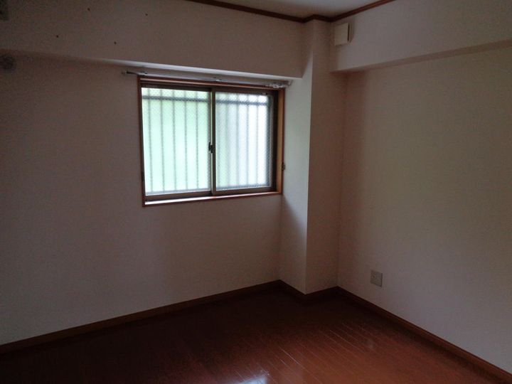 ルネッサマツモトの内装