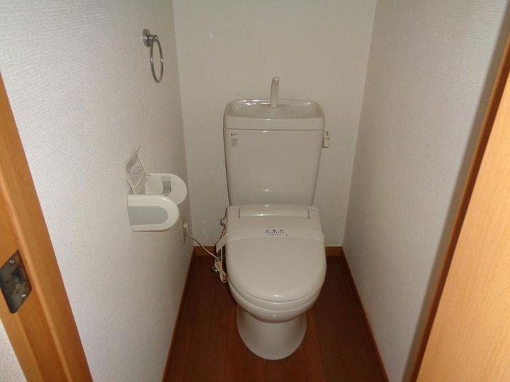 ルネッサマツモトの内装