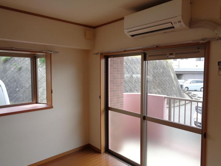 ルネッサマツモトの内装