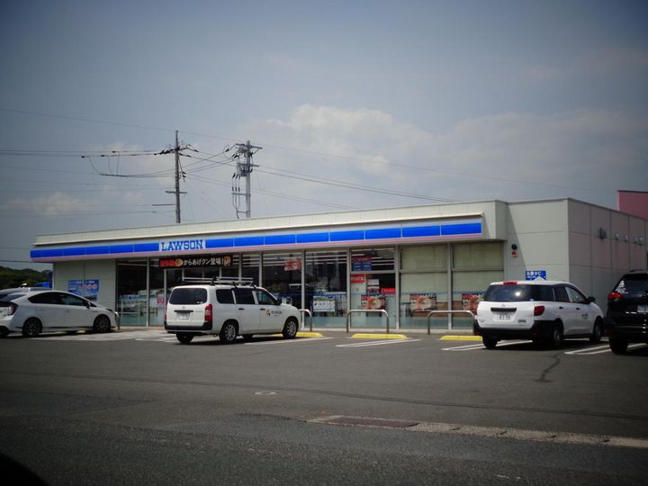 ルネッサマツモトの周辺