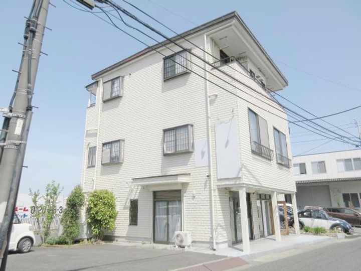 小菅ビルの外観