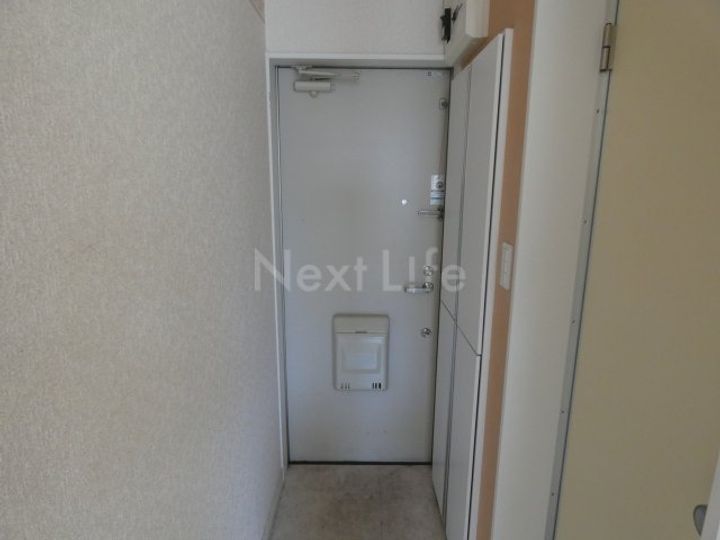 神奈川県横浜市鶴見区生麦4(アパート)の賃貸物件の玄関