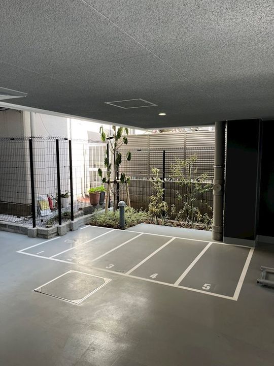 東京都品川区南品川4(マンション)の賃貸物件の地図