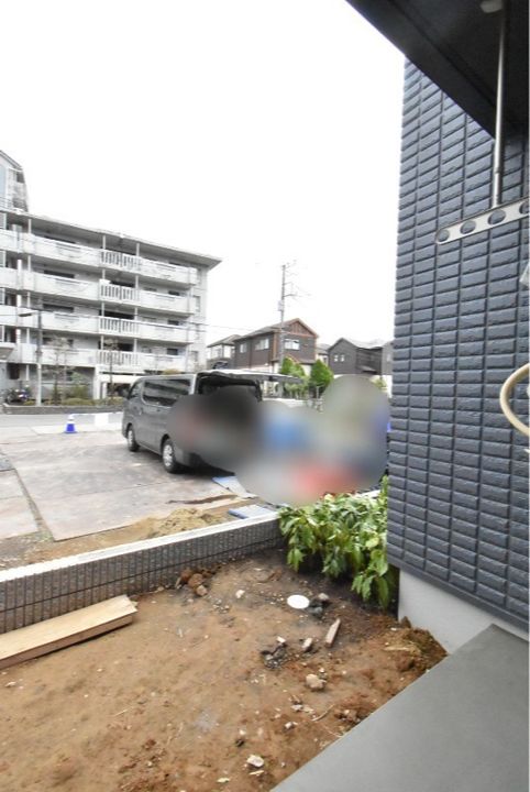 レオニスの内装