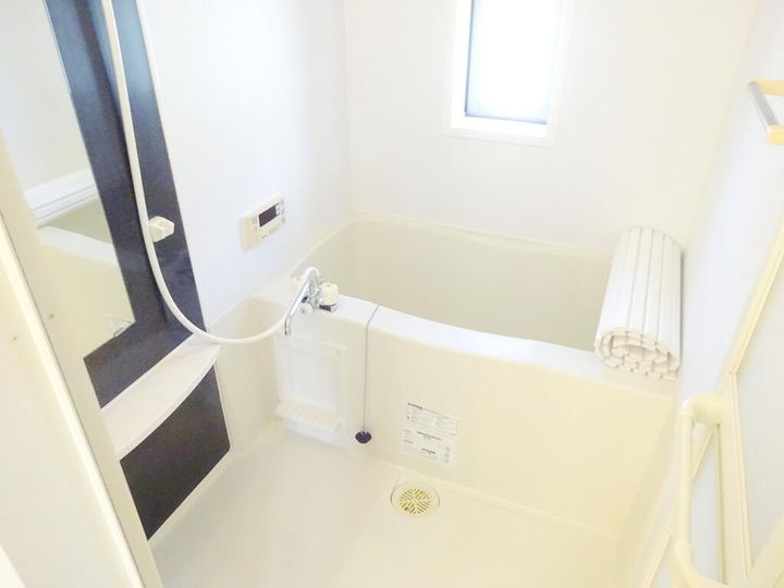 コンフォートルミナスAの風呂