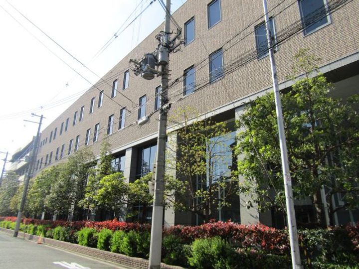 クローバーハイツ鷹合の周辺