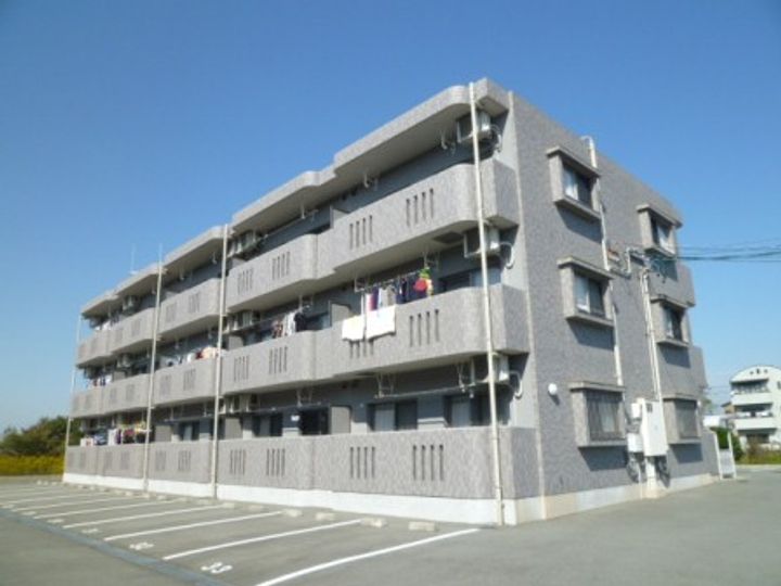 三重県伊勢市二見町山田原(マンション)の賃貸物件の外観